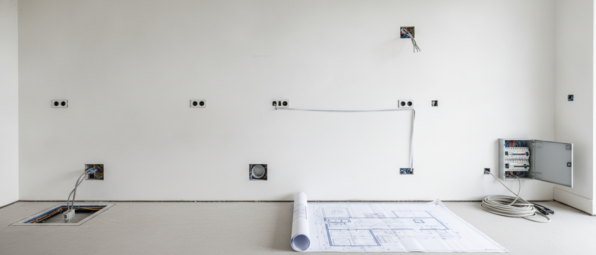6 tips om elektrapunten vóór keukenmontage op de definitieve indeling te controleren.
