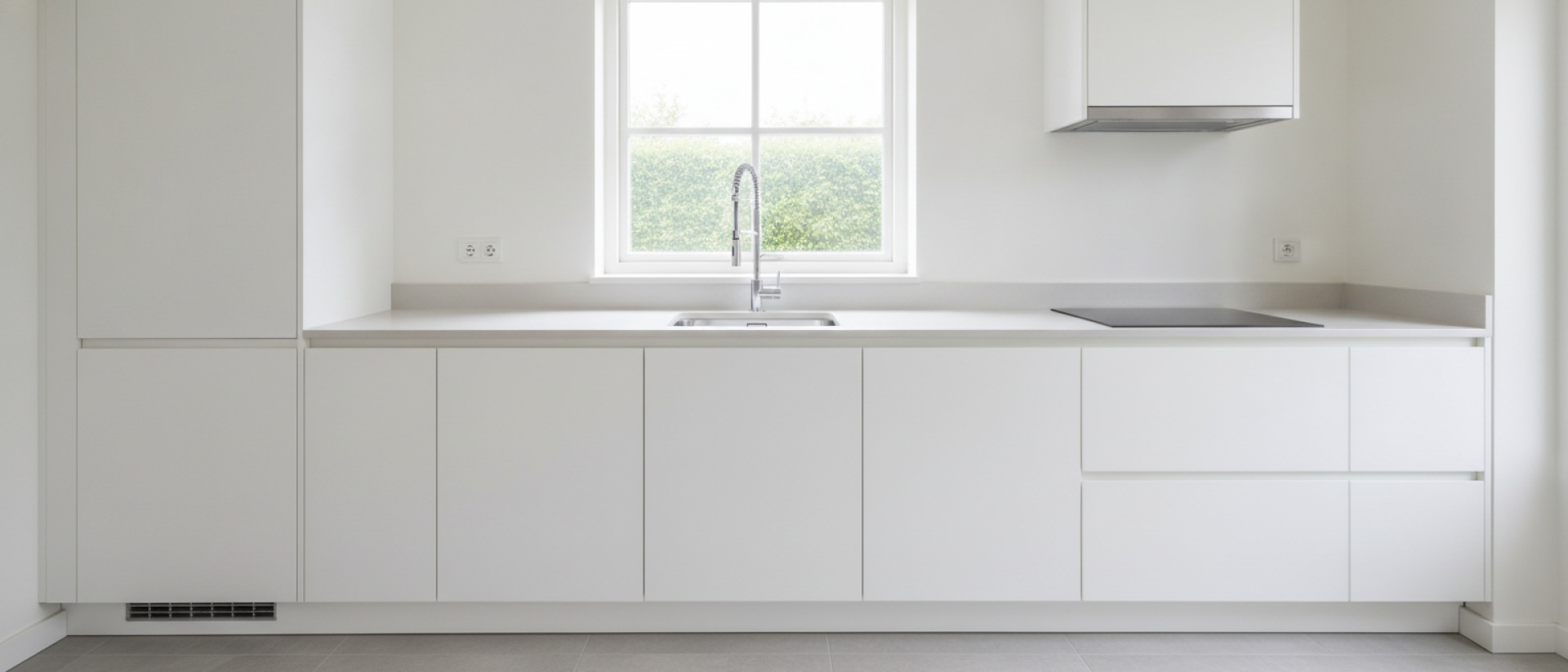 6 tips om jouw keuken veilig te controleren voordat verborgen montagepunten worden dichtgezet.