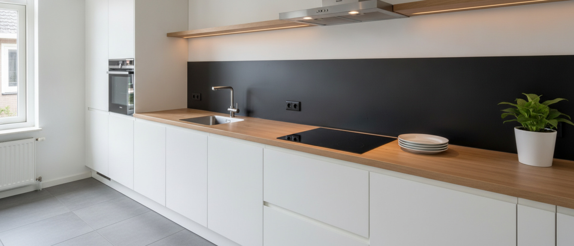 Achterwand keuken vernieuwen voor een frisse en praktische keuken