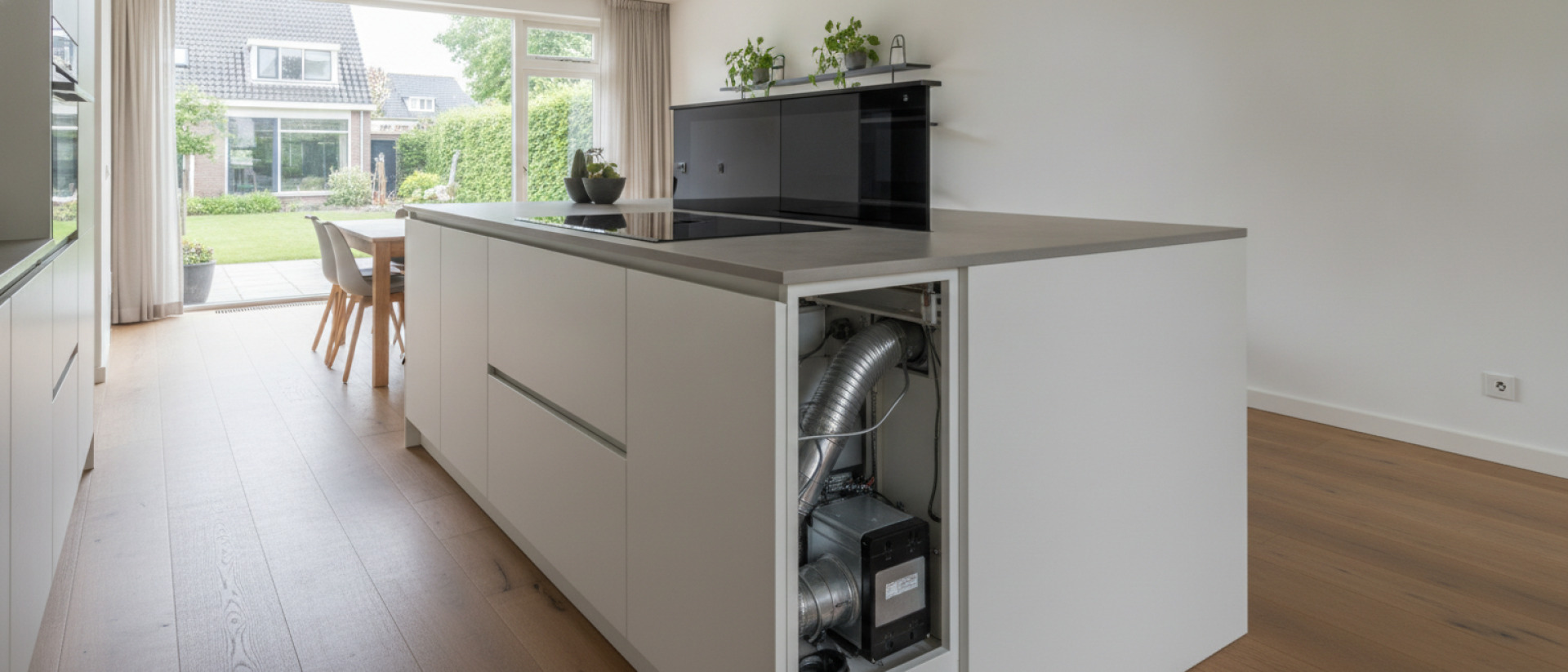 Downdraft afzuiging installeren voor een rustige en krachtige keuken