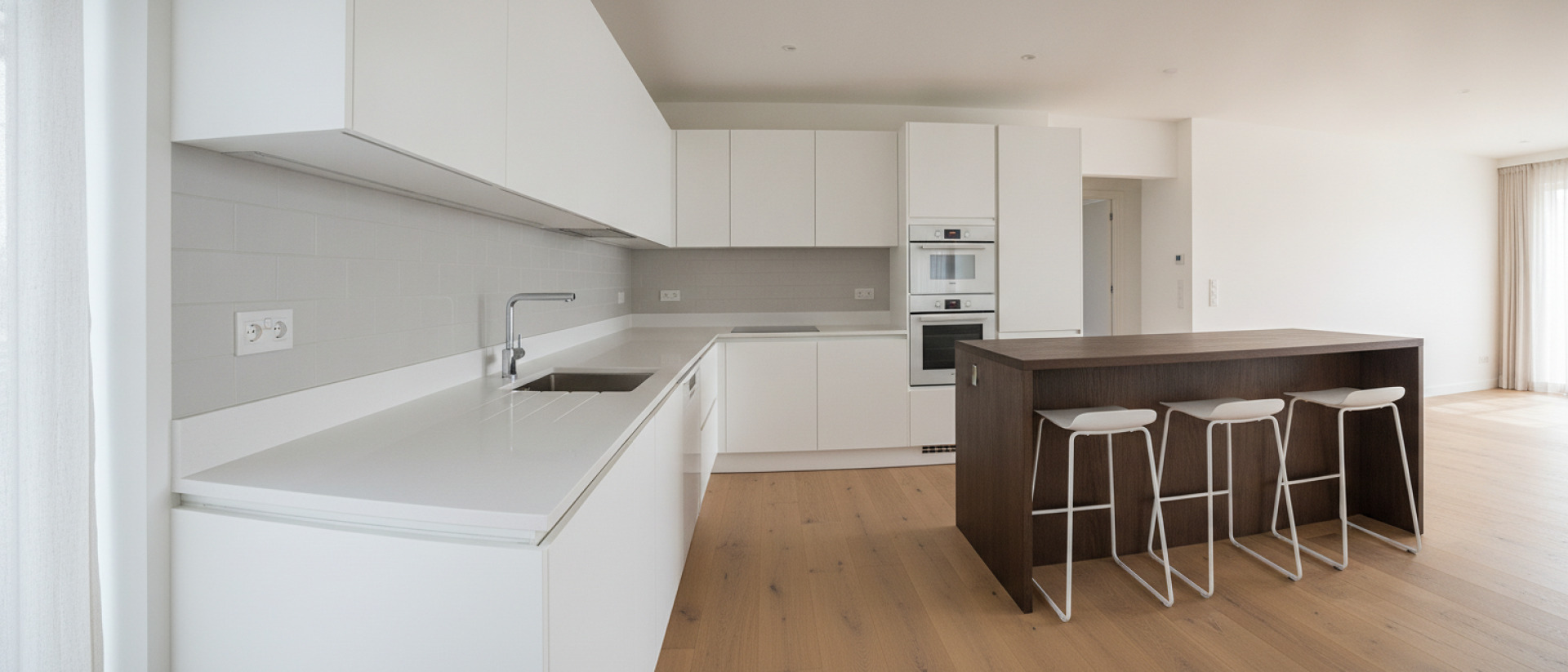 Met een ervaren keukenmonteur van ASL Keuken Montage staat jouw nieuwe keuken snel strak en veilig op zijn plek. Voor Keukenmonteur Hardinxveld Giessendam verzorgen wij keukenmontage, plaatsing van kasten, werkblad,&hellip;
