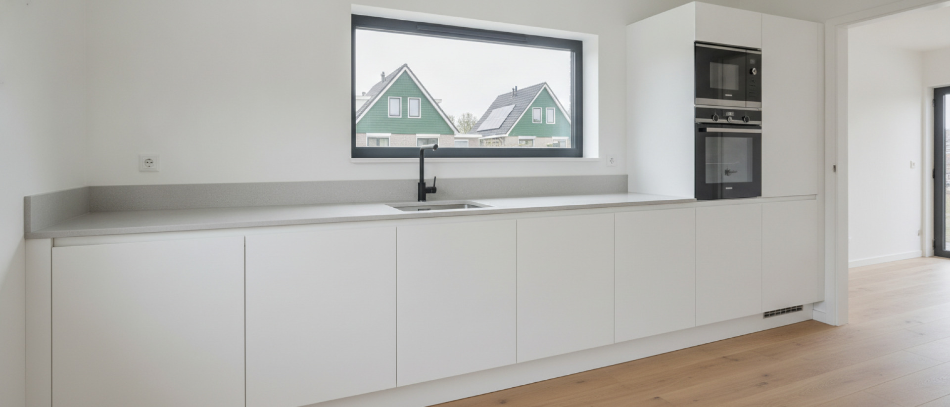 Keukenmonteur Landsmeer Keukenmonteur Landsmeer voor een keuken die direct klopt